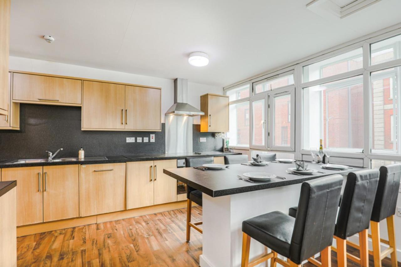 Oyo Sangha House - Short Stays Leicester Bagian luar foto